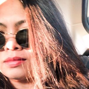 Meet your Posher, Desiree